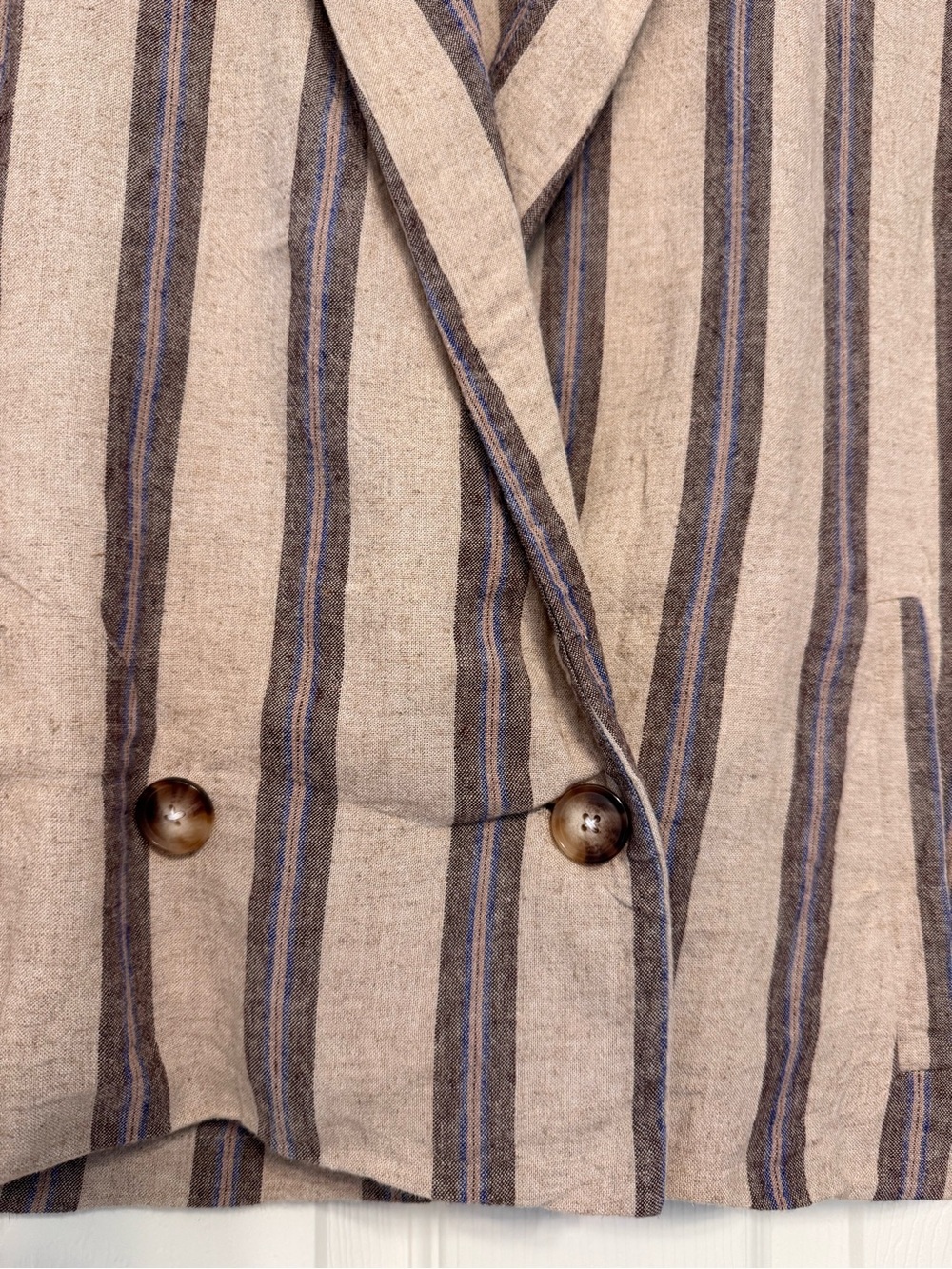 Z Supply Neutral Striped Linen-Blend blazer - Picture 10 of 12